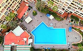 Spacious 3-Bedroom Duplex Apartment With Heated Pool & Ocean View In Los Cristianos, Arona