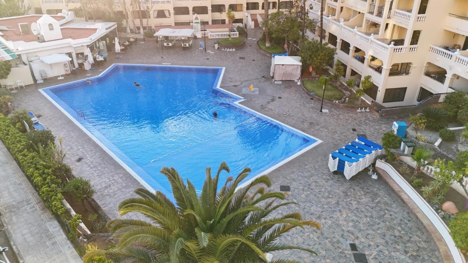 Spacious 3-Bedroom Duplex Apartment With Heated Pool & Ocean View In Los Cristianos, Arona Exterior photo